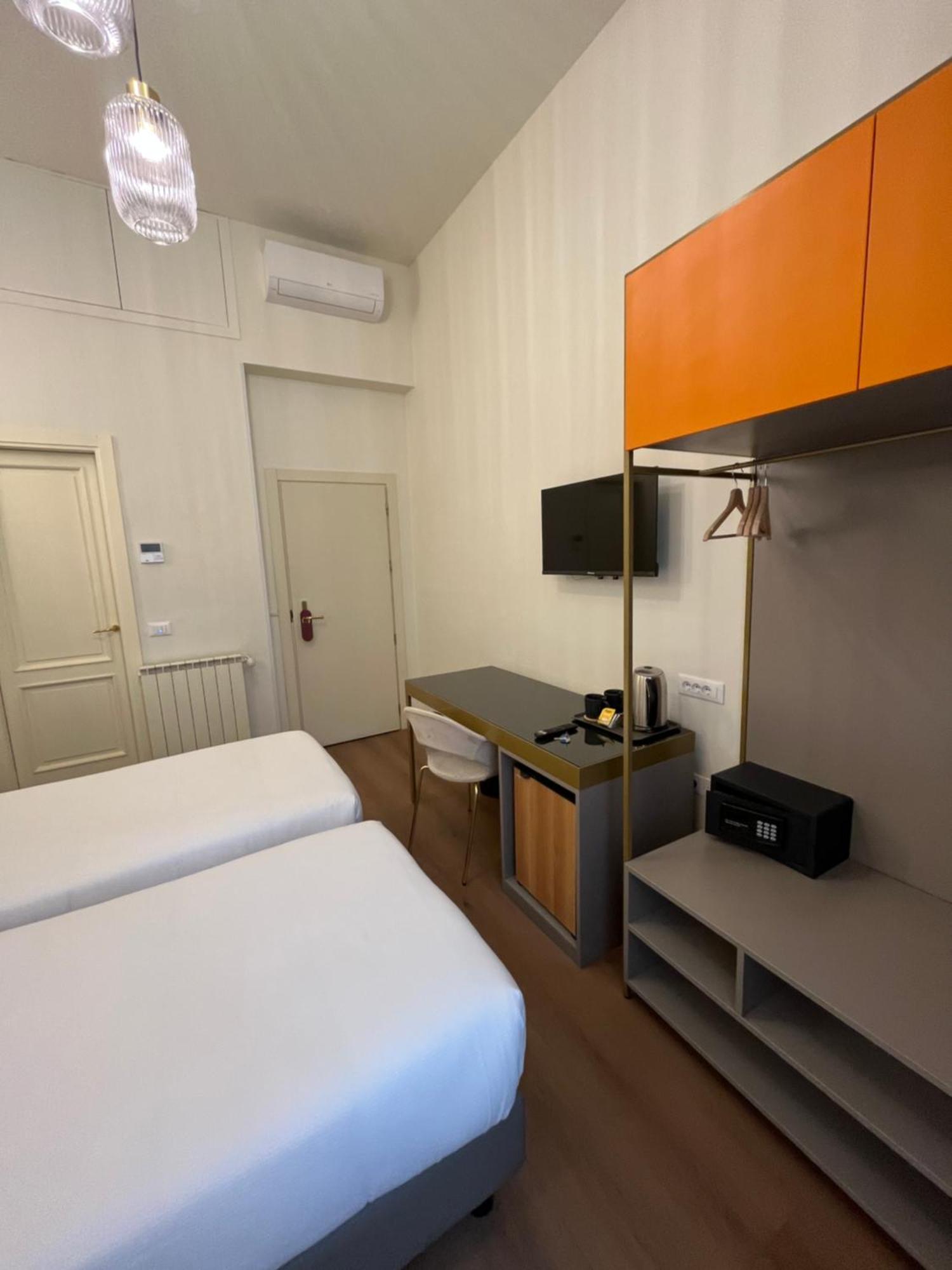 Hotel Duca D'Aosta Флоренция Экстерьер фото