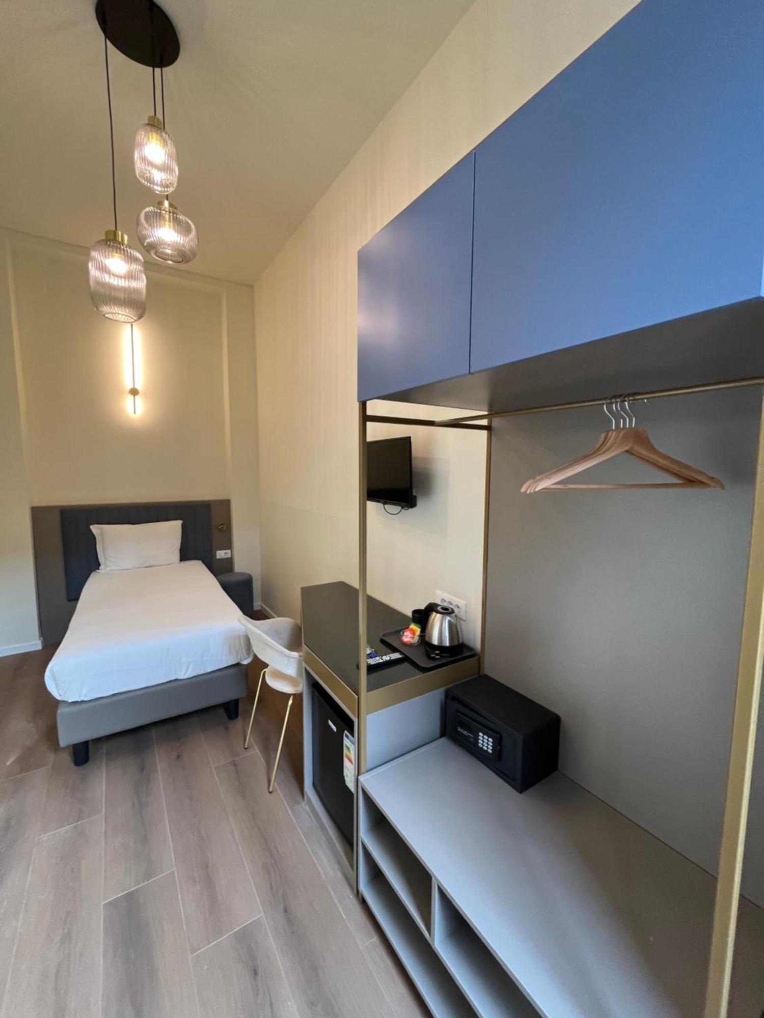 Hotel Duca D'Aosta Флоренция Экстерьер фото