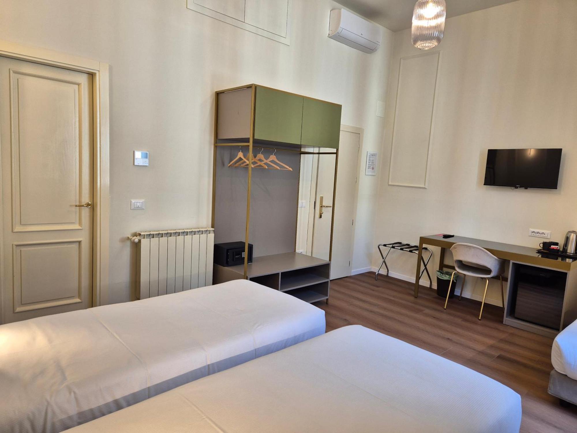 Hotel Duca D'Aosta Флоренция Экстерьер фото
