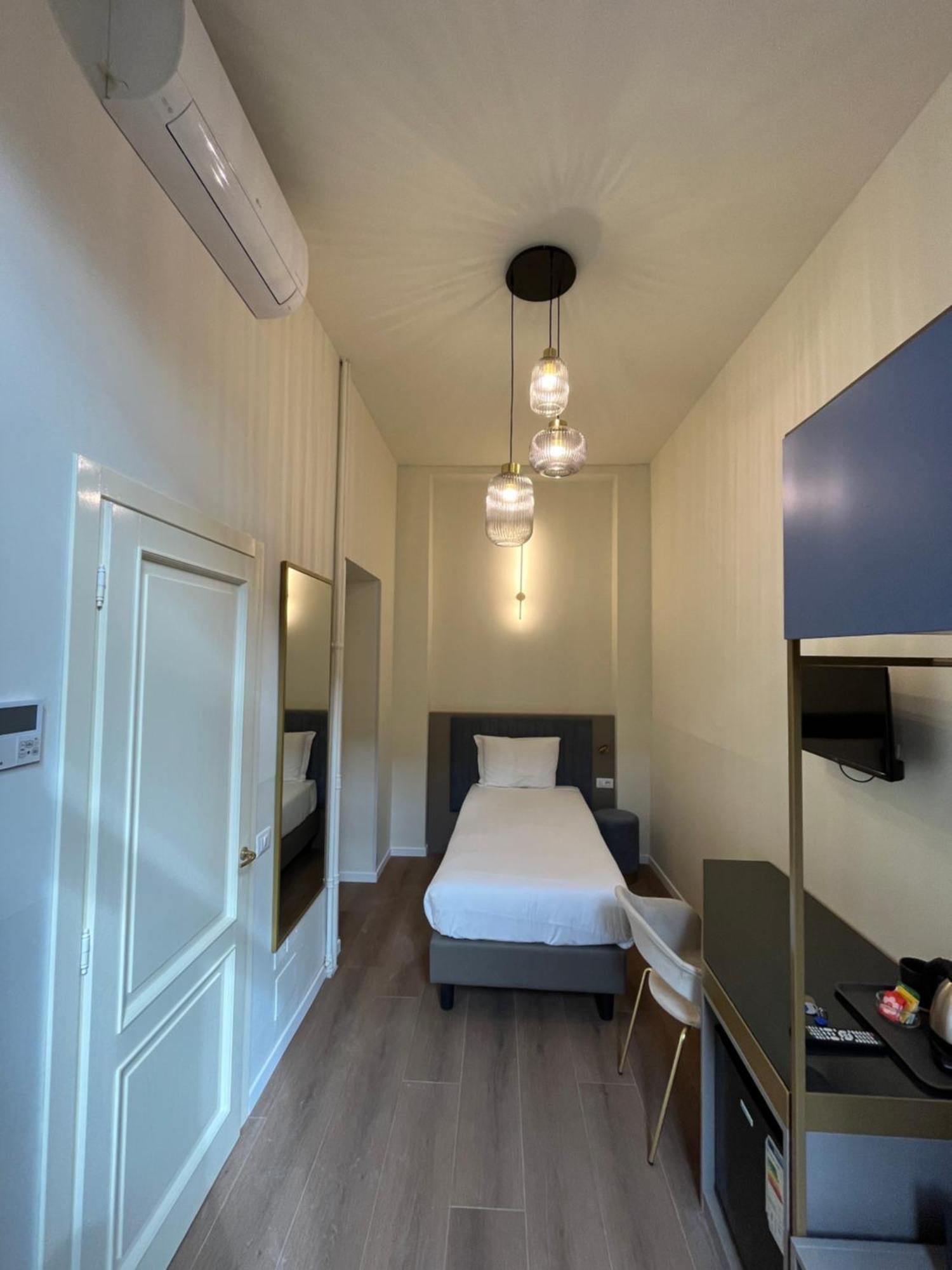 Hotel Duca D'Aosta Флоренция Экстерьер фото